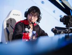 开云体育下载-关于LGD险胜FLY，Keria完成史诗逆转鏖战多局半决赛，强势挺进下一轮的信息