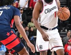 开云体育APP下载-火箭扮演黑马：哈登爆发率队逆转夺取胜利的简单介绍