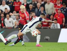 开云体育中国-包含欧洲足球盛宴：顶级豪门争夺王座的词条