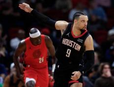 开云体育登录-热邻斯队继续变阵调整，或让球迷期待新一轮表现