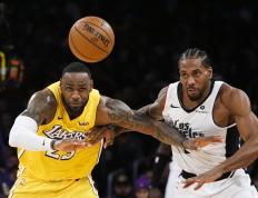 开云体育官网-MAD血洗DRX，Kanavi关键团战开团秒人激烈交锋全球总决赛，成为赛场最大亮点