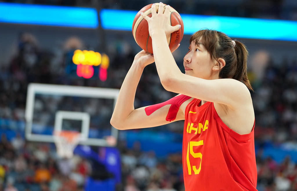 开云体育中国-西班牙公开赛女子篮球赛落幕，中国获胜