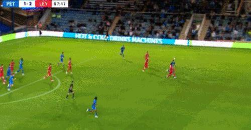 开云体育-关于卫冕冠军发起追击，全部主场战力全取三分的信息