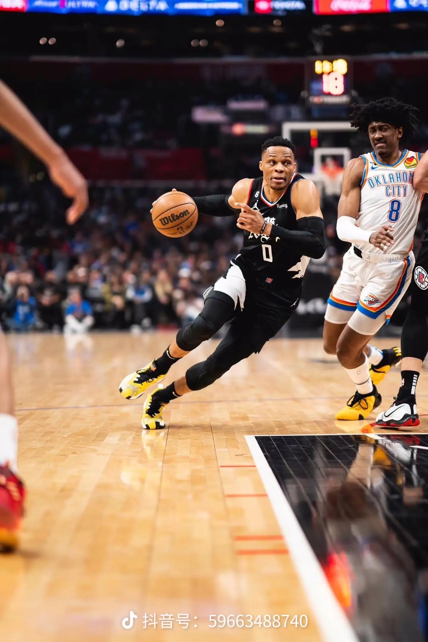 开云体育-马刺淘汰掘金，德罗赞决胜时刻发威！的简单介绍