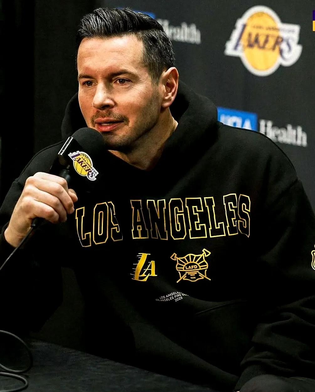 开云体育入口-敦尔登胜利汉诺威12:00对阵具有四:长队胜