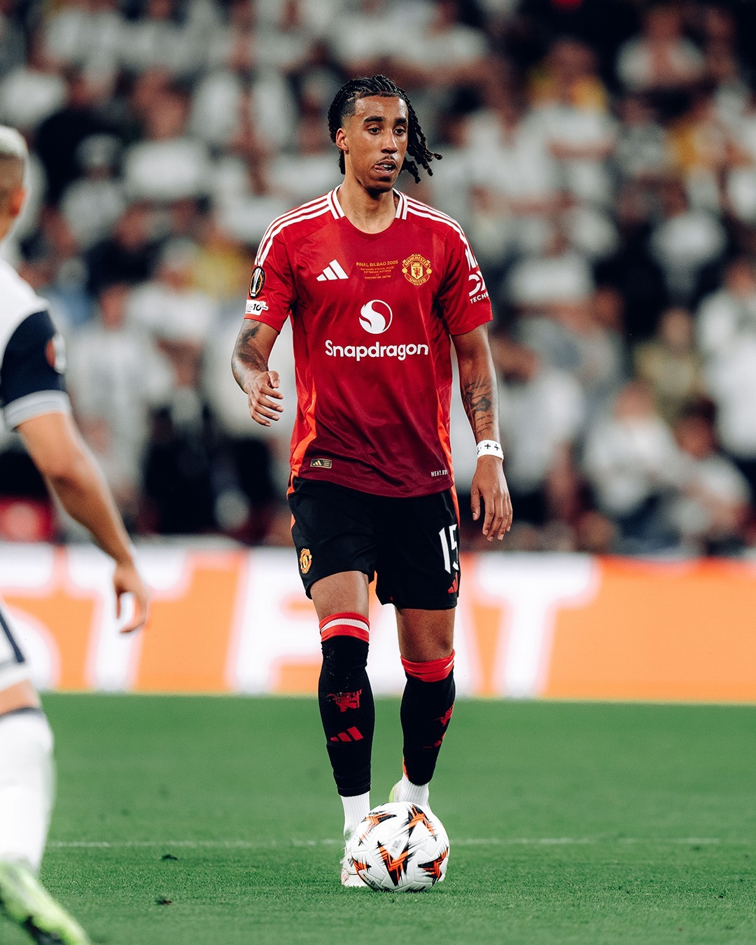 开云官网-曼联客场大胜，提升联赛排名稳固前四