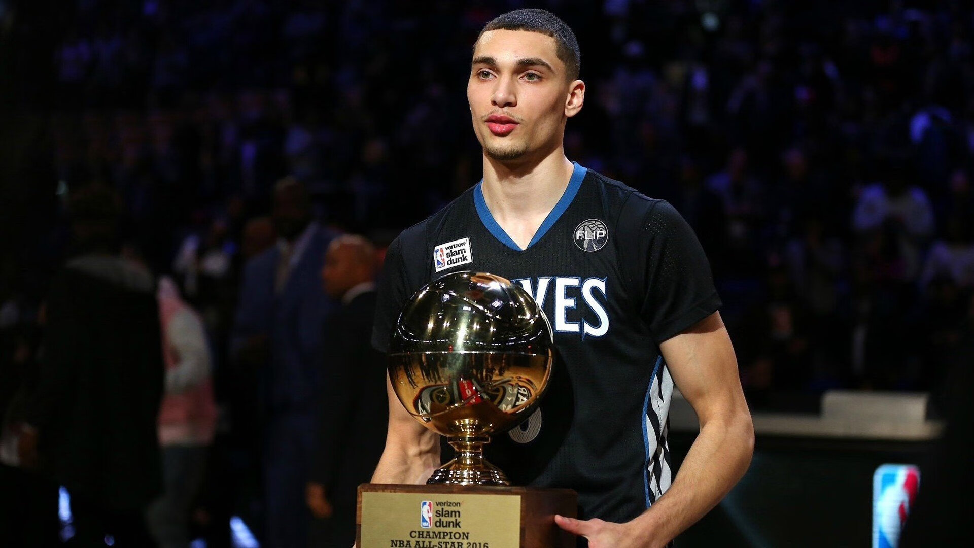 开云体育官网-锡安缺阵的绝境夜，英格拉姆是鹈鹕的唯一选择